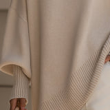 Mandy – Poncho oversized de elegância descomplicada