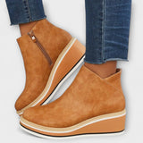 Mariana - Botas Elegantes e Confortáveis