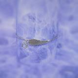 Pulseira Memorial Prateada com Asas de Anjo e Impressão de Pata | Feita à Mão