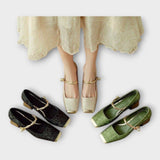 Tainara - Bailarinas elegantes com detalhes sofisticados