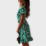 Dalila - Vestido curto boho em verde