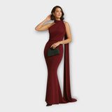 Stefanie - Vestido comprido com decote assimétrico