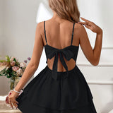 Alice - Mini vestido sem costas com alças com laço e saia em camadas