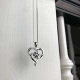 Colar de Pata de Coração Infinito em Aço Inoxidável para Mulheres