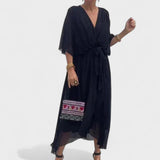 Patricia - Vestido com Laço e Detalhes Artesanais